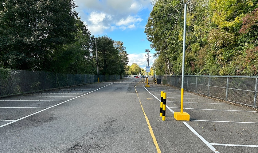 IN THE DARK: Resident shares fears over lack of lighting at Chorleywood station car park